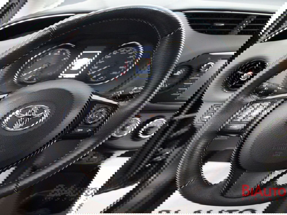 Toyota Yaris usata a Firenze (11)