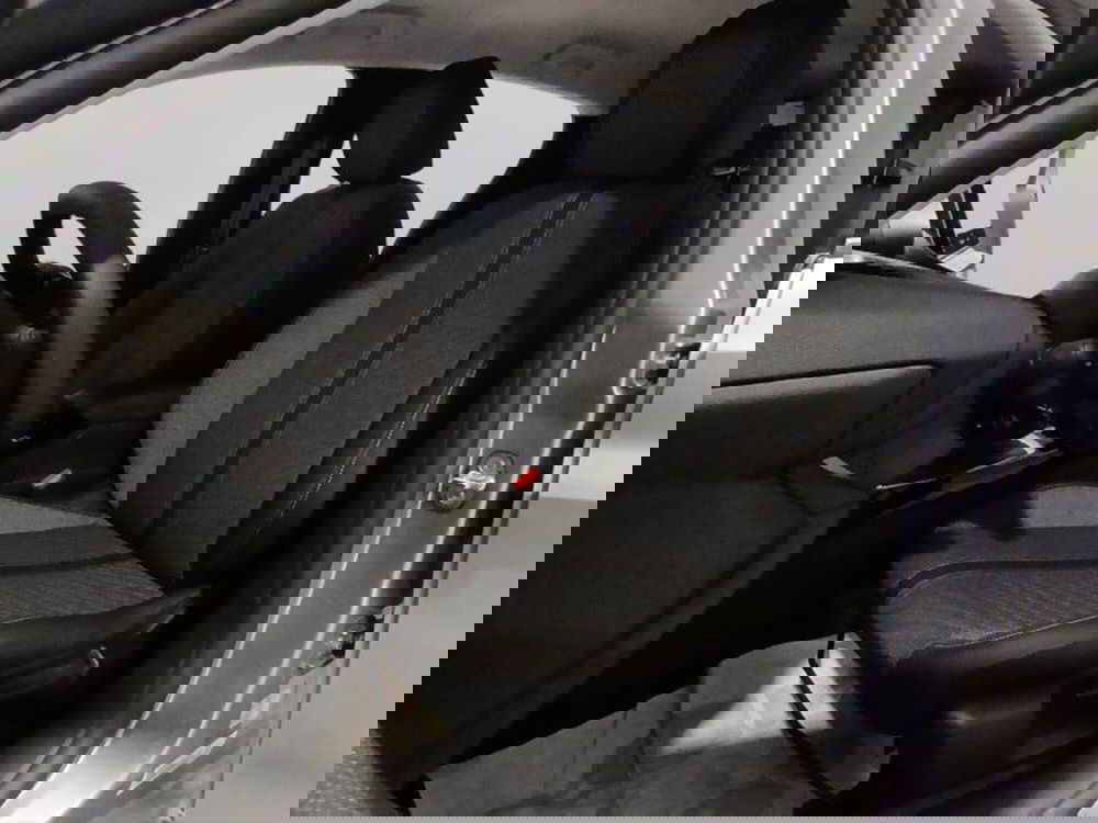 Peugeot 208 usata a Genova (9)