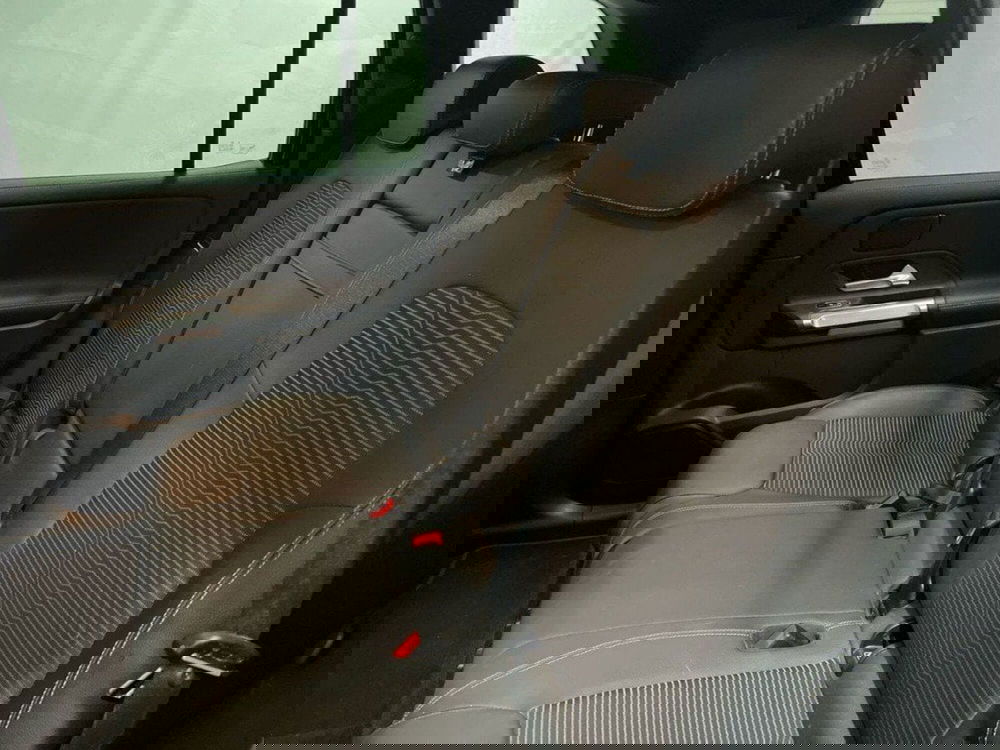 Mercedes-Benz EQB usata a Macerata (13)