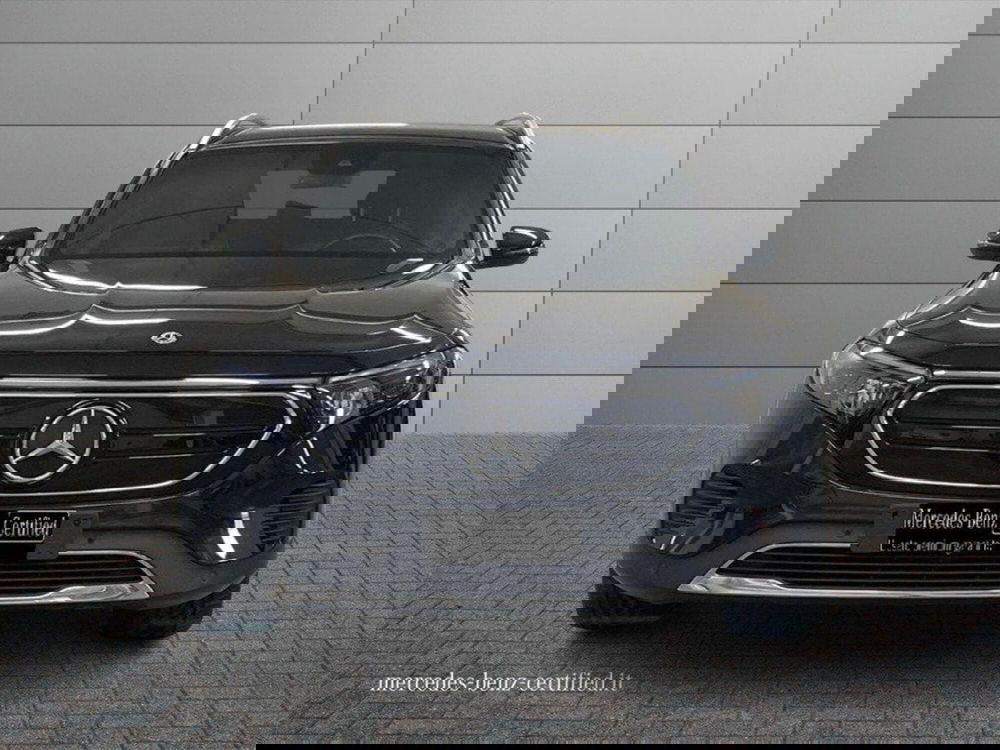 Mercedes-Benz EQB usata a Macerata (6)