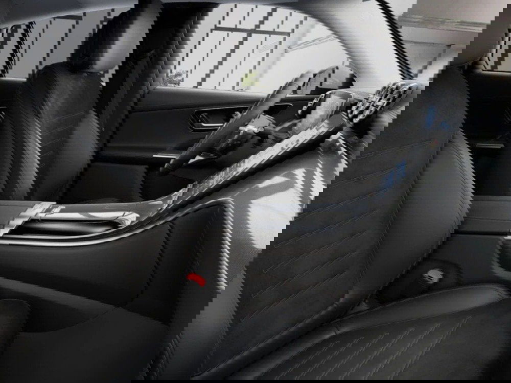 Mercedes-Benz GLC SUV nuova a Macerata (11)