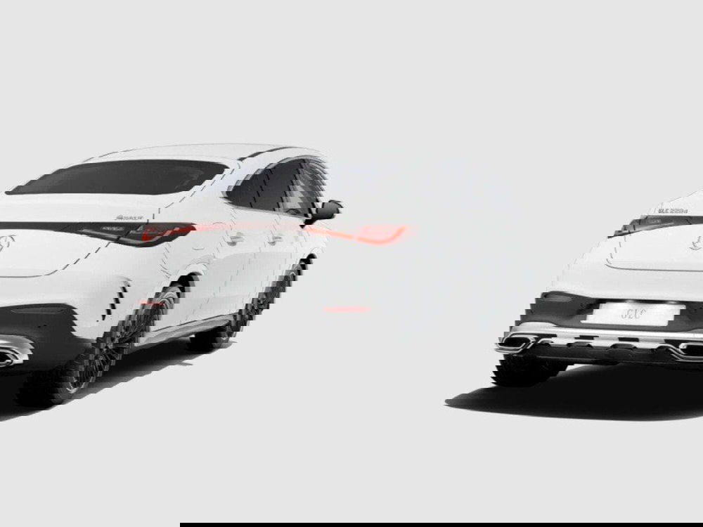 Mercedes-Benz GLC SUV nuova a Macerata (6)