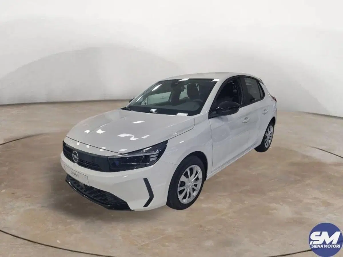 Opel Corsa-e nuova a Siena