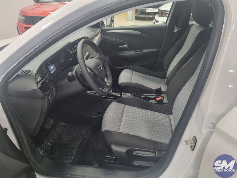 Opel Corsa-e nuova a Siena (14)