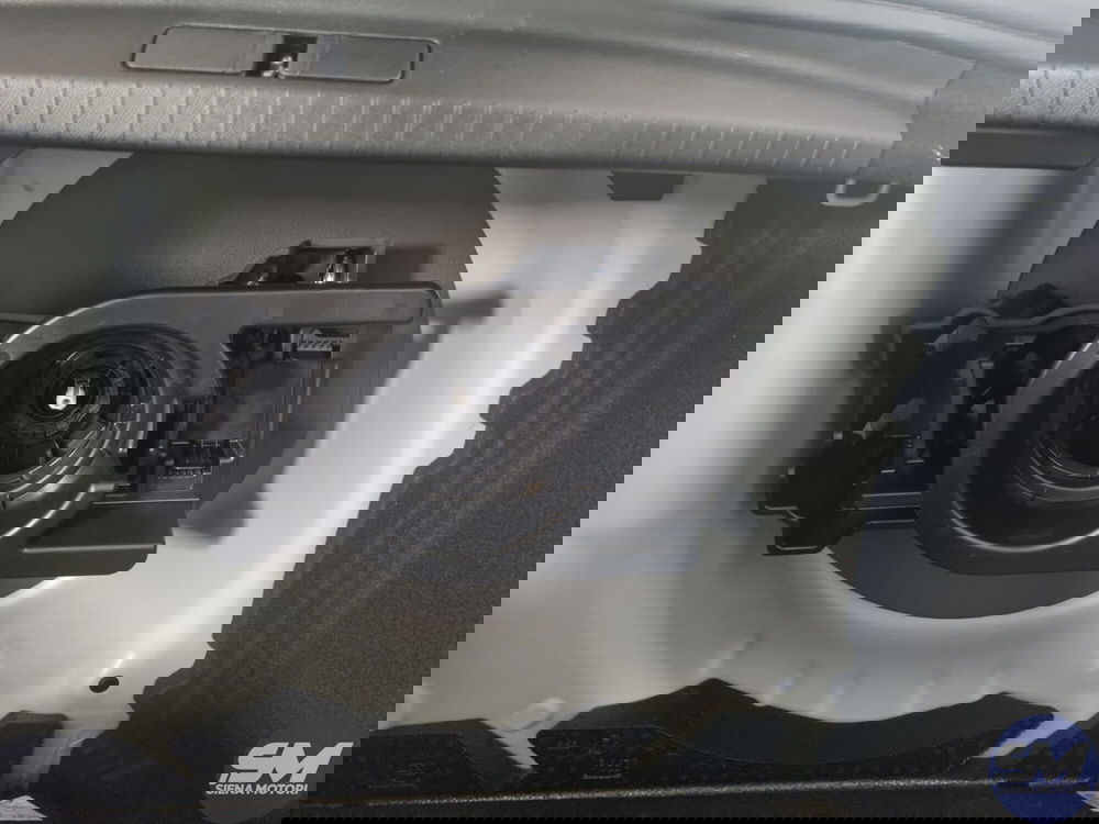 Opel Corsa-e nuova a Siena (17)