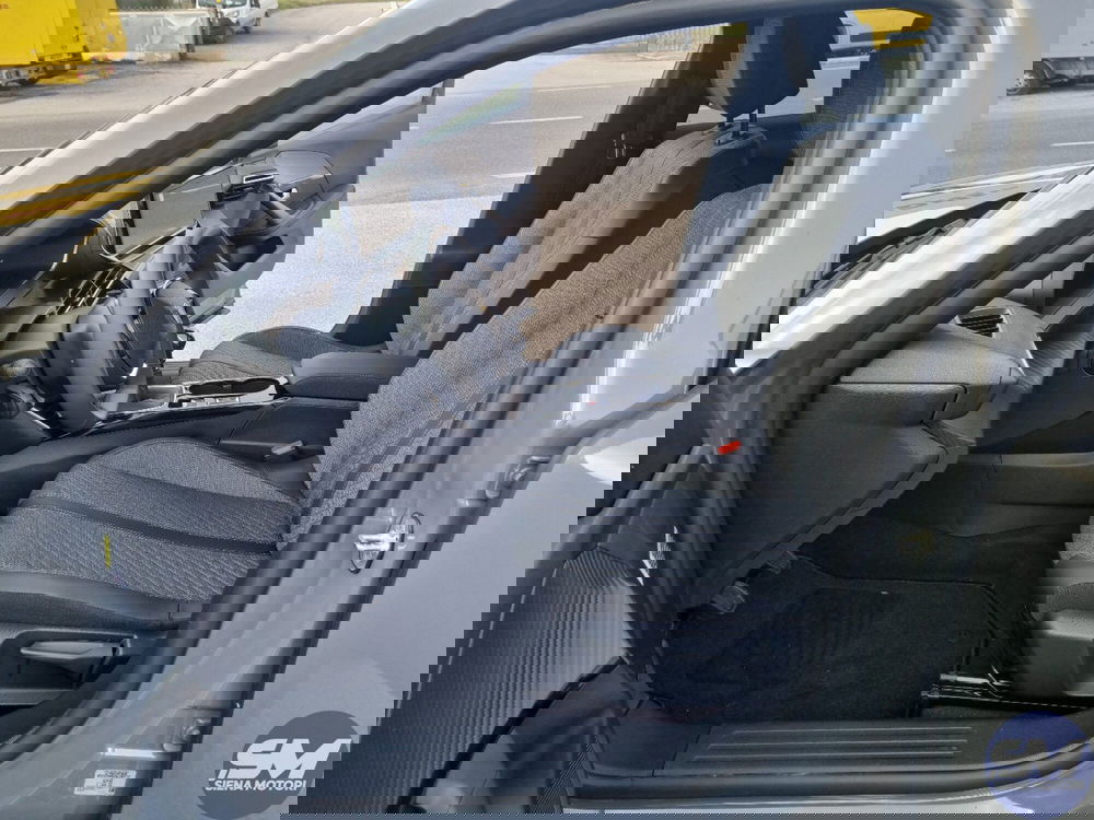 Peugeot 2008 nuova a Siena (15)