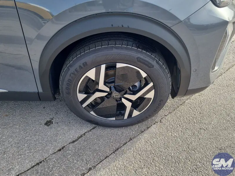 Peugeot 2008 nuova a Siena (19)