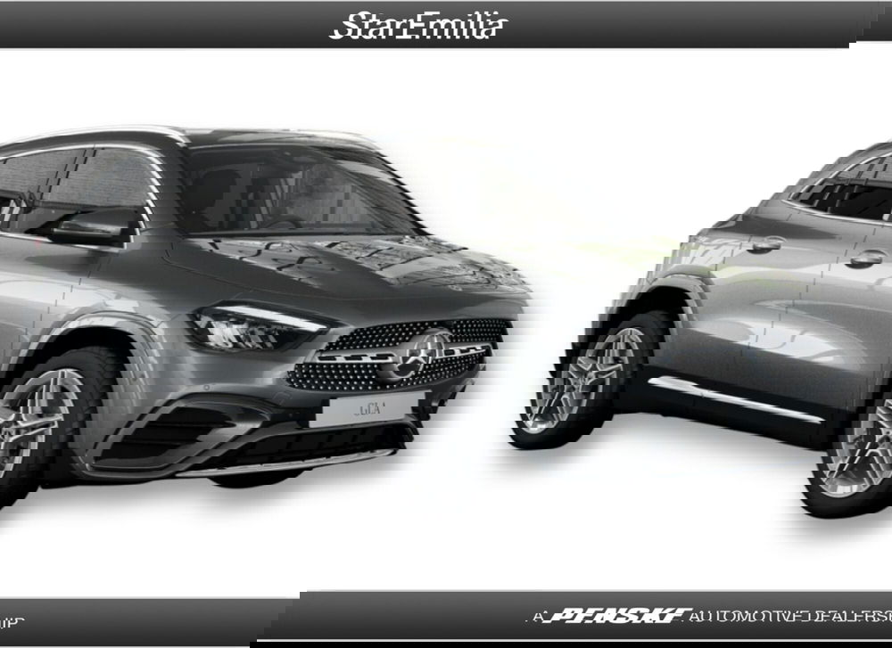 Mercedes-Benz GLA SUV nuova a Bologna