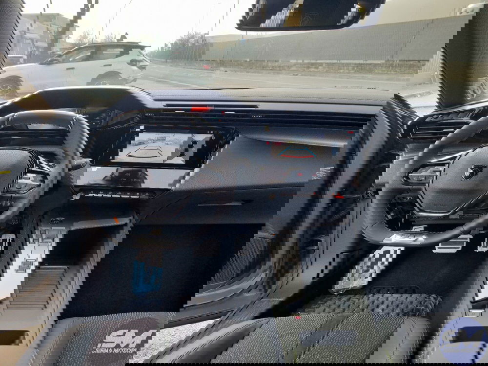 Peugeot 408 nuova a Siena (14)