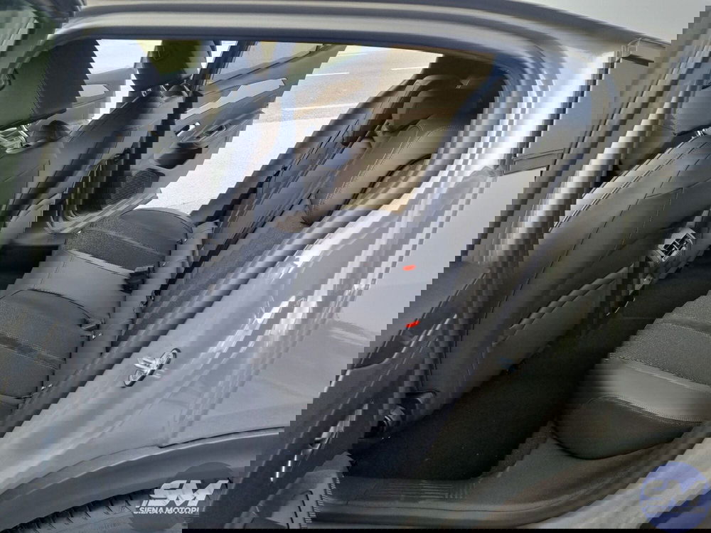 Peugeot 408 nuova a Siena (17)