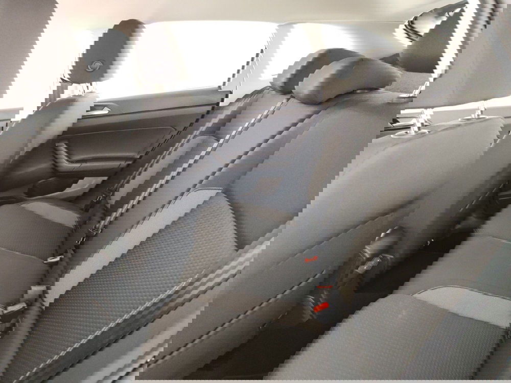 Volkswagen Taigo usata a Massa-Carrara (10)