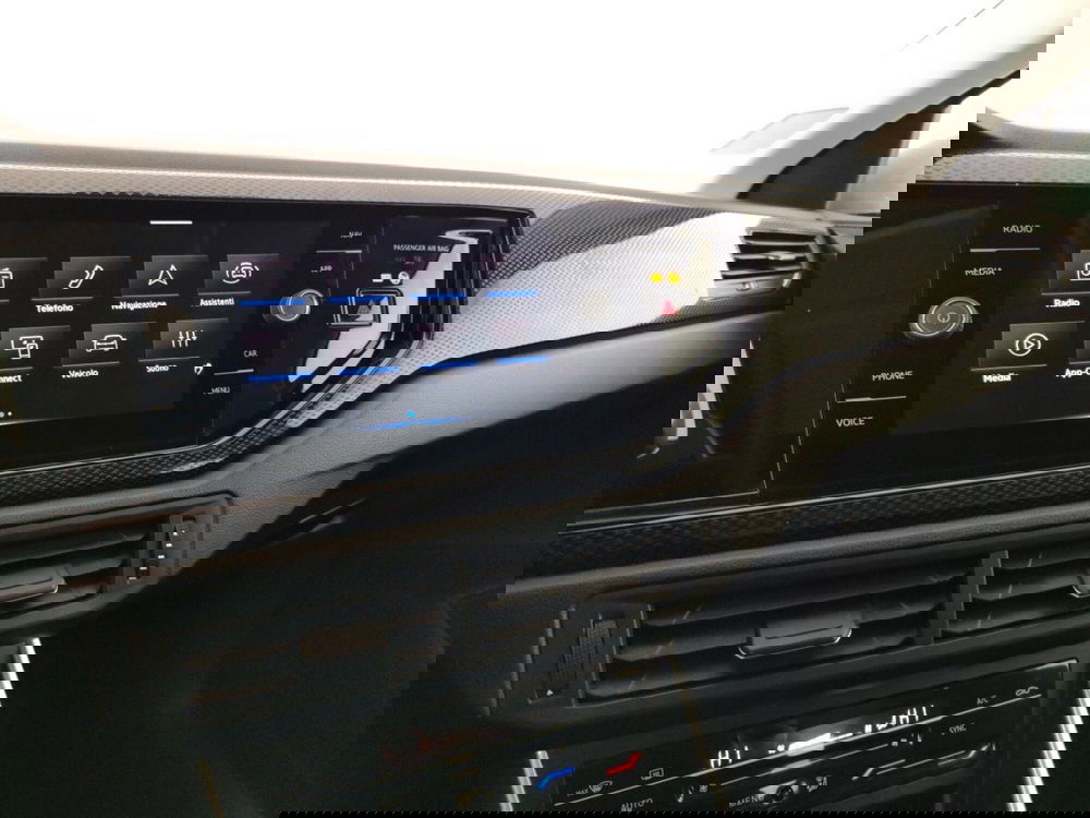 Volkswagen Taigo usata a Massa-Carrara (12)