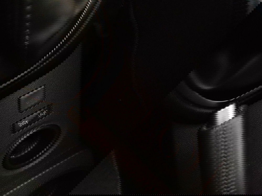 Renault Captur usata a Massa-Carrara (19)