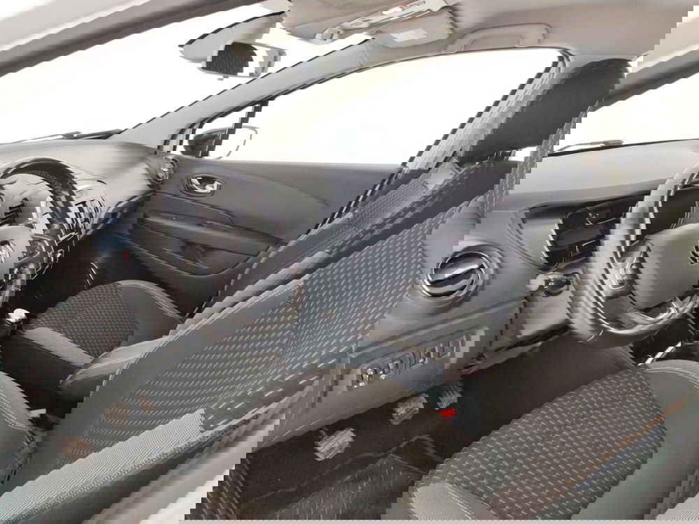 Renault Captur usata a Massa-Carrara (7)