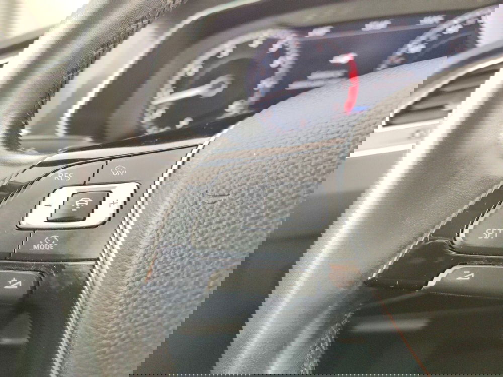 Volkswagen Tiguan usata a Massa-Carrara (14)