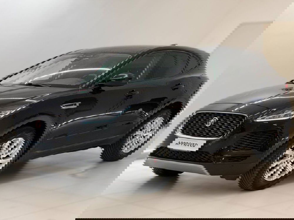 Jaguar E-Pace usata a Savona
