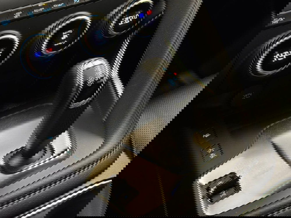 Jaguar E-Pace usata a Savona (15)