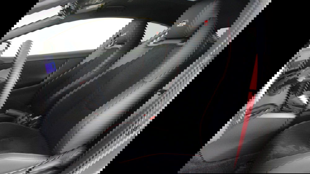 Toyota GR Yaris nuova a Palermo (10)