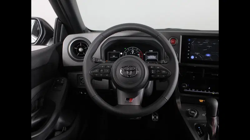 Toyota GR Yaris nuova a Palermo (9)
