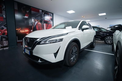 Nissan Qashqai 1.3 mhev Acenta 2wd 140cv del 2022 usata a Torino