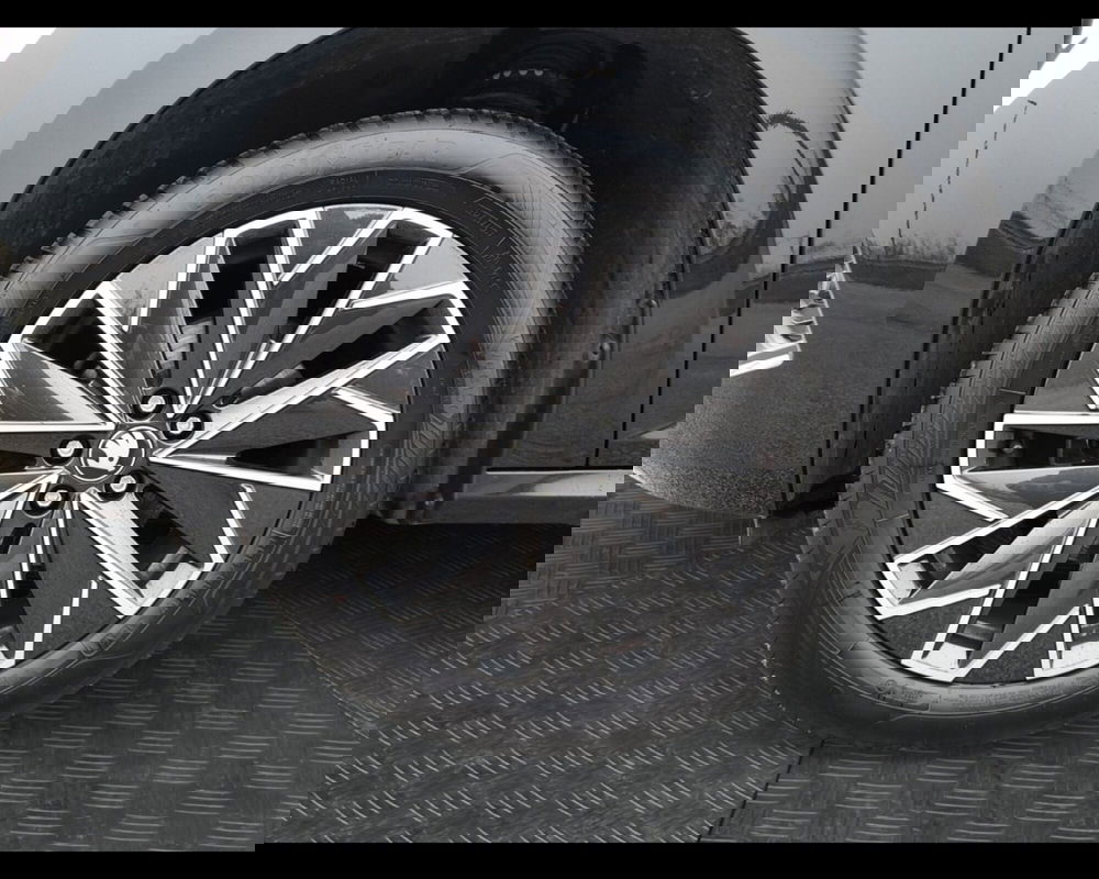 Skoda Kamiq usata a Ravenna (14)