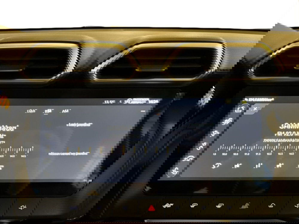 Mg ZS nuova a Milano (20)