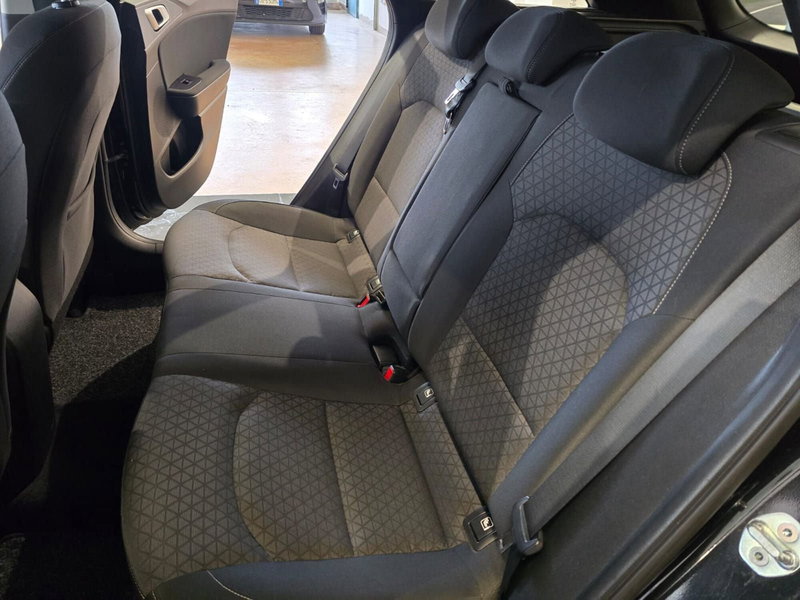 Kia Ceed Sport Wagon usata a Rimini (18)