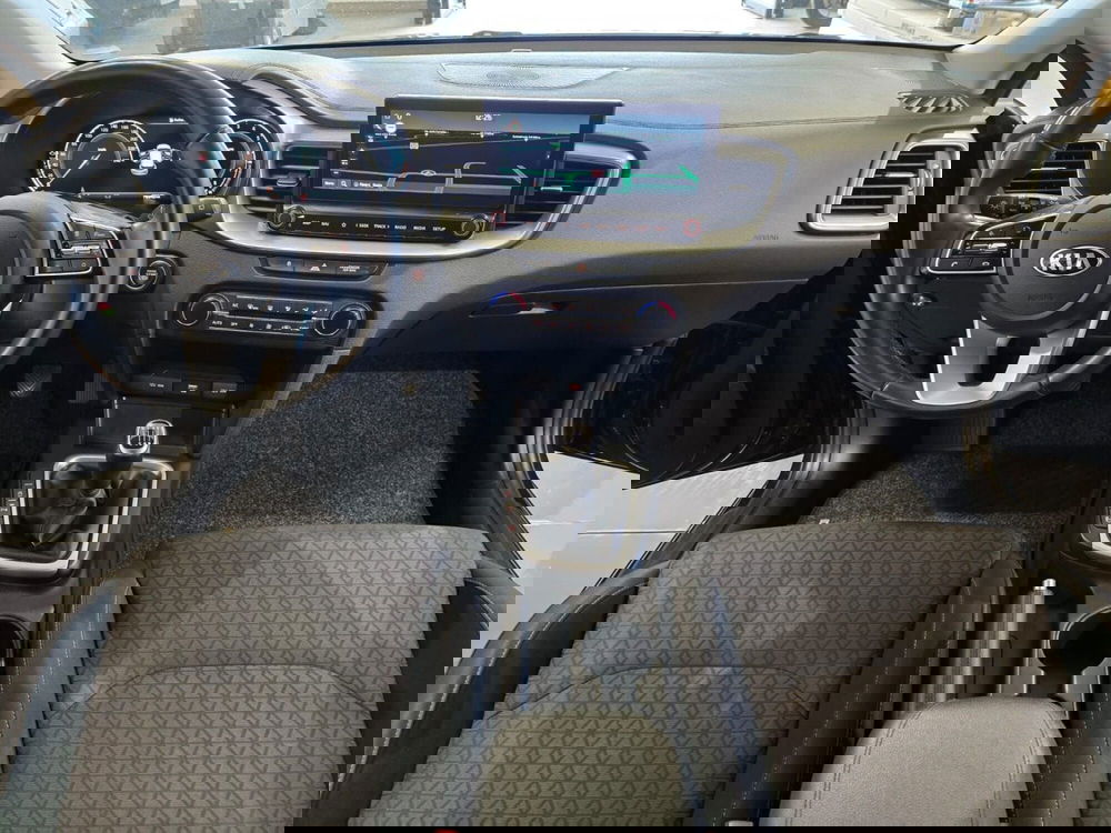 Kia Ceed Sport Wagon usata a Rimini (7)