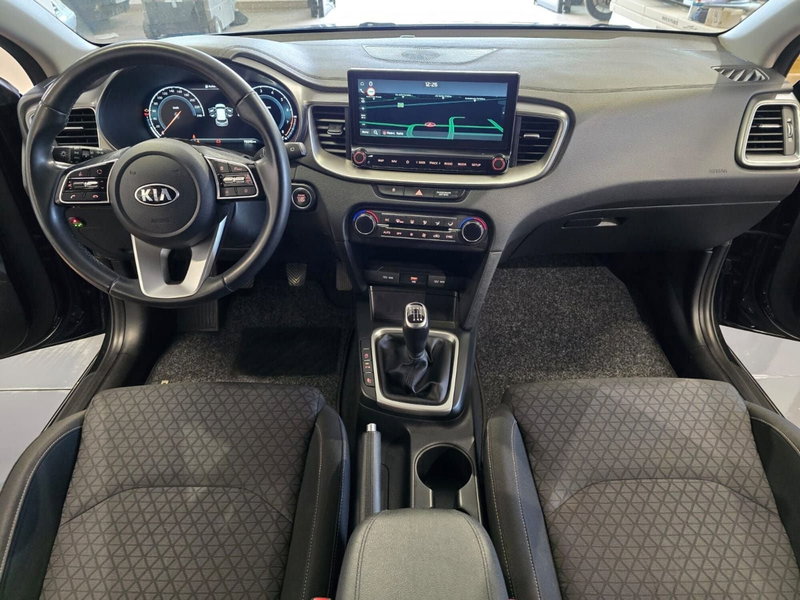 Kia Ceed Sport Wagon usata a Rimini (7)