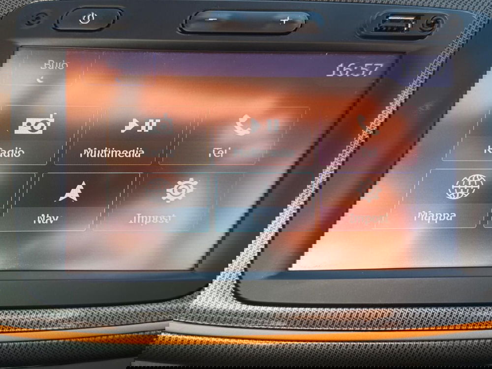 Dacia Logan usata a Massa-Carrara (10)