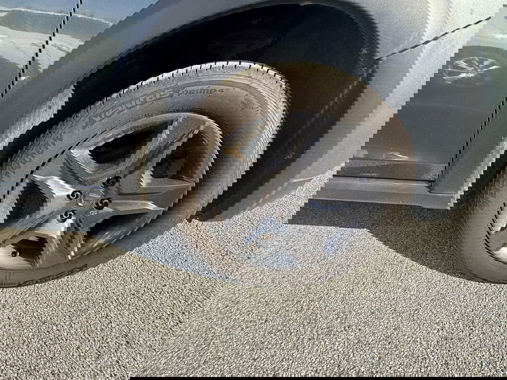 Dacia Logan usata a Massa-Carrara (15)