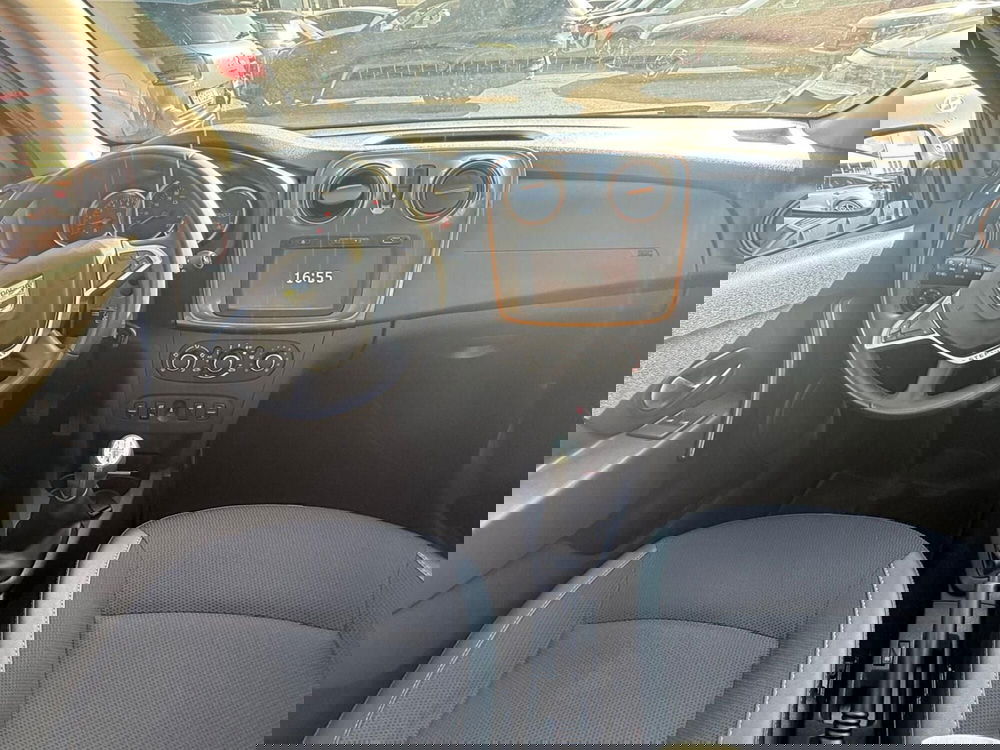 Dacia Logan usata a Massa-Carrara (6)