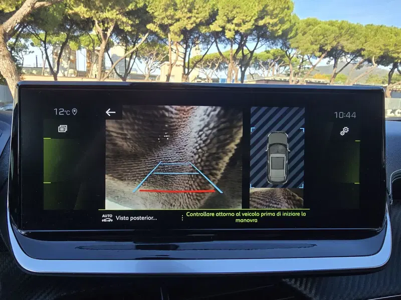 Peugeot 2008 usata a Massa-Carrara (11)