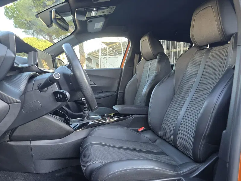 Peugeot 2008 usata a Massa-Carrara (18)