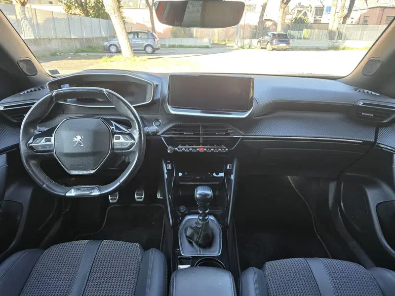 Peugeot 2008 usata a Massa-Carrara (6)