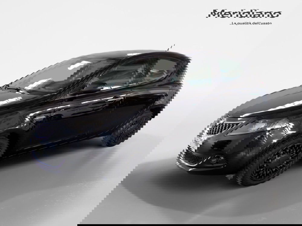 Lancia Ypsilon usata a Agrigento