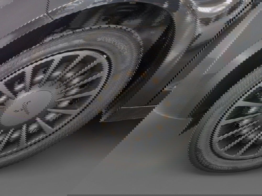 Lancia Ypsilon usata a Agrigento (13)