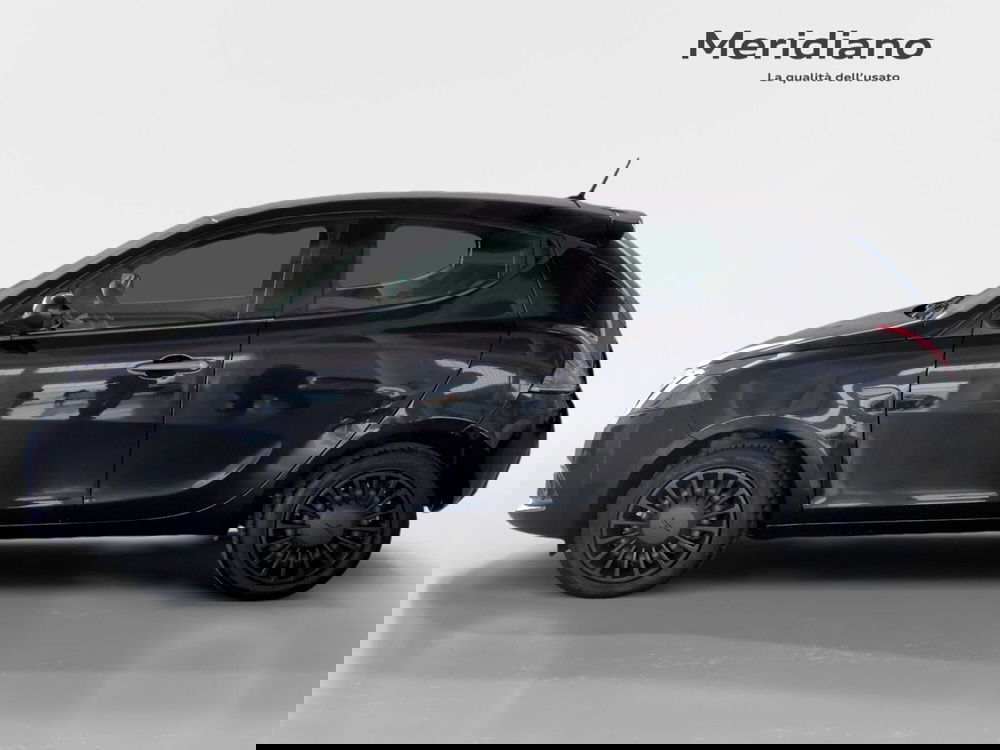 Lancia Ypsilon usata a Agrigento (2)