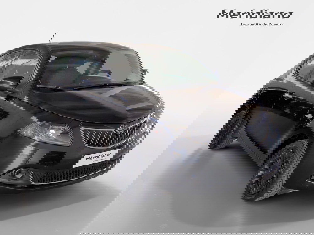 Lancia Ypsilon usata a Agrigento (6)