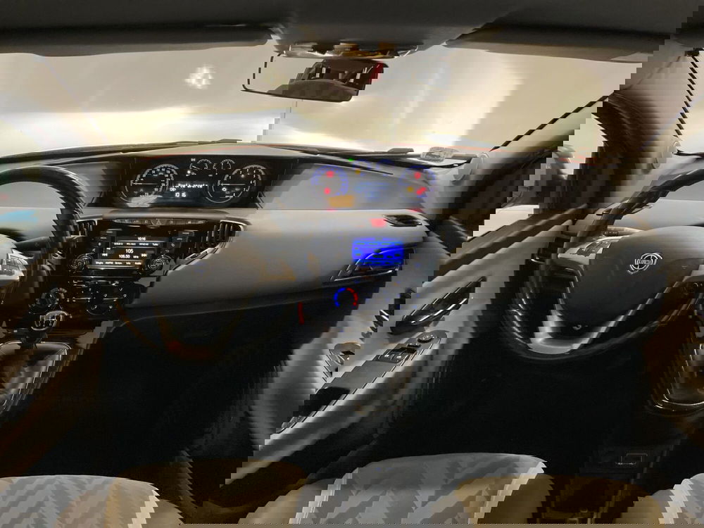 Lancia Ypsilon usata a Barletta-Andria-Trani (10)