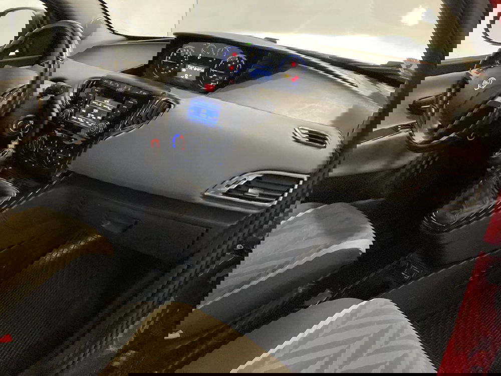 Lancia Ypsilon usata a Barletta-Andria-Trani (11)