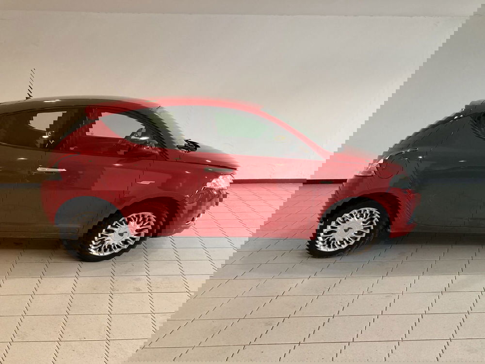 Lancia Ypsilon usata a Barletta-Andria-Trani (3)