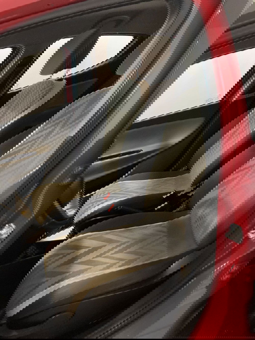 Lancia Ypsilon usata a Barletta-Andria-Trani (7)