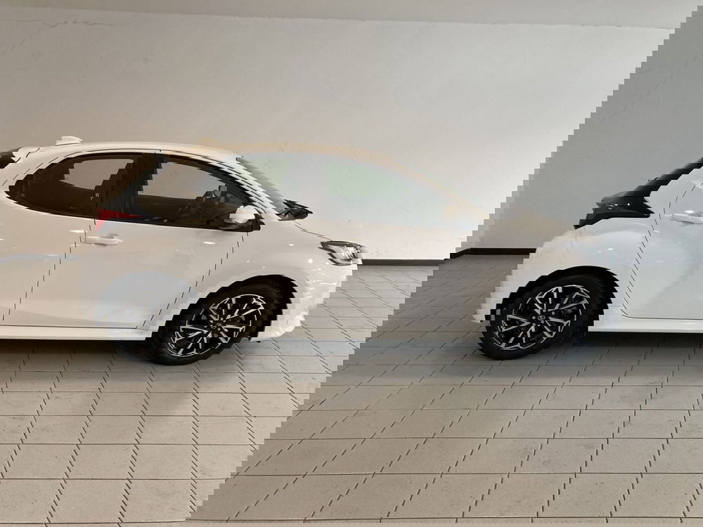 Toyota Yaris usata a Barletta-Andria-Trani (4)