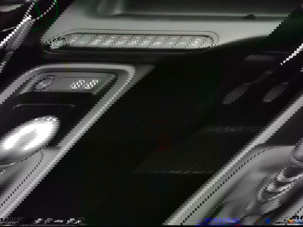 Jeep Avenger nuova a Padova (15)