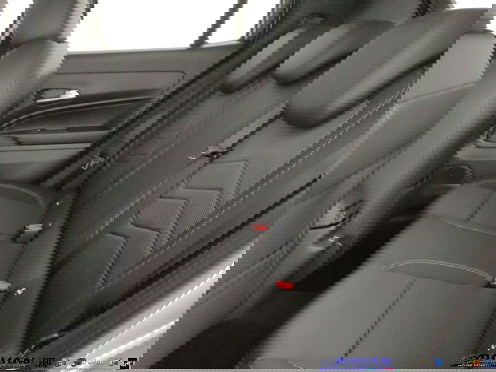 Jeep Avenger nuova a Padova (11)