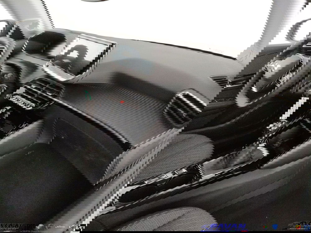 Peugeot 208 nuova a Padova (7)