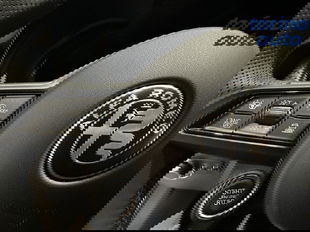 Alfa Romeo Tonale nuova a Torino (13)