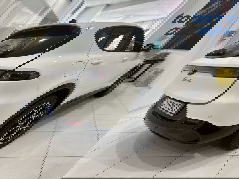 Alfa Romeo Tonale nuova a Torino (4)