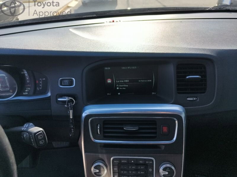 Volvo V60 Cross Country usata a Reggio Calabria (12)